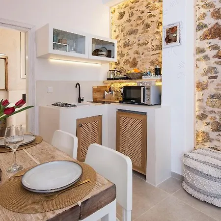Ermis 1 & 2 Studios Athena Luxury-3
